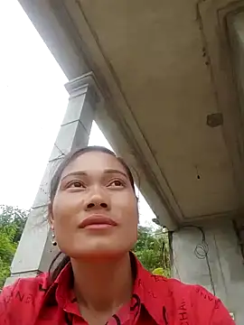 Snapshot of doggy-00 chatting on 10-27-25, 07:34 doggy-00 online show from 10-27-25, 07:34