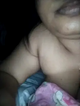 Snapshot of Priya-boudi2 chatting on 10-28-25, 08:00 Priya-boudi2 online show from 10-28-25, 08:00