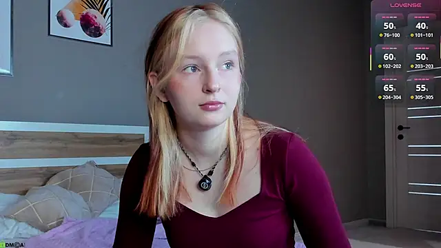 AngelWisee online show from 06-18-26, 03:07
