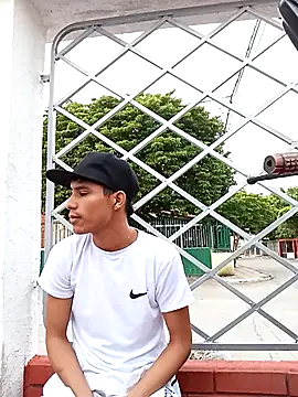 damian fort1 online show from 10-31-25, 10:49