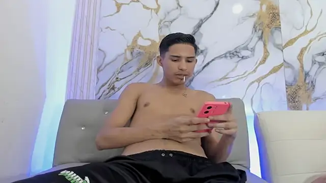 damian fort1 online show from 11-15-25, 04:36