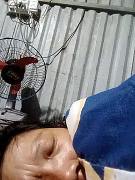 bella-la online show from 11-28-25, 09:50