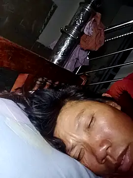 bella-la online show from 12-17-25, 06:58