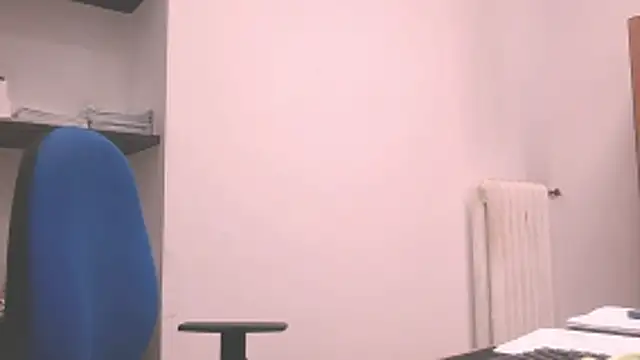 Snapshot of Diegoriv71 chatting on 02-04-26, 02:45 Diegoriv71 online show from 02-04-26, 02:45