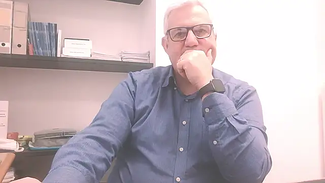 Snapshot of Diegoriv71 chatting on 02-09-26, 08:51 Diegoriv71 online show from 02-09-26, 08:51