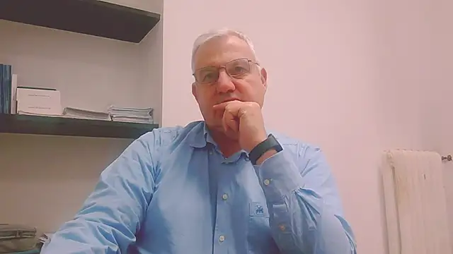 Snapshot of Diegoriv71 chatting on 02-11-26, 11:59 Diegoriv71 online show from 02-11-26, 11:59