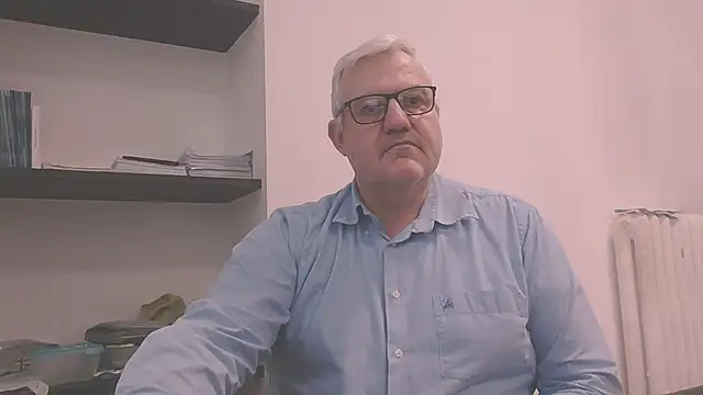 Snapshot of Diegoriv71 chatting on 02-17-26, 03:08 Diegoriv71 online show from 02-17-26, 03:08