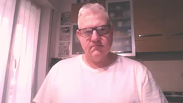 Snapshot of Diegoriv71 chatting on 03-01-26, 06:59 Diegoriv71 online show from 03-01-26, 06:59