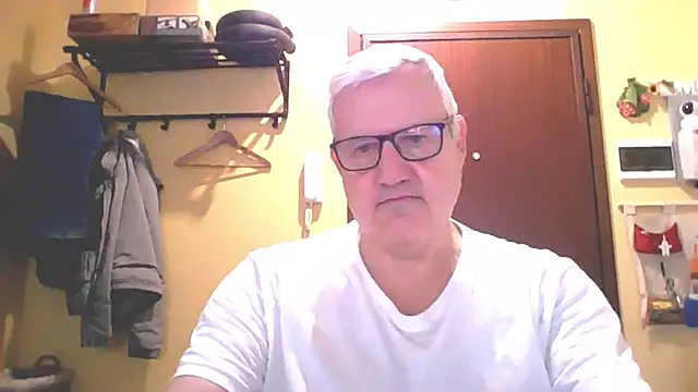 Diegoriv71 online show from 04-17-26, 06:16