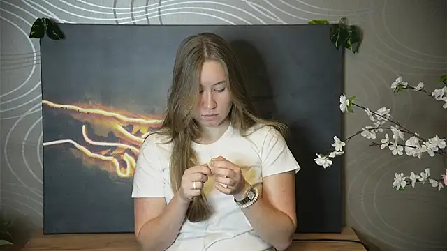 EvonWmith online show from 10-28-25, 10:19