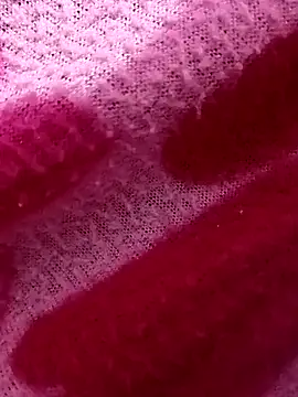 Snapshot of hot_couple_000 chatting on 11-17-25, 01:28 hot couple 000 online show from 11-17-25, 01:28