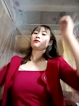 Em xinh01 online show from 11-11-25, 03:06