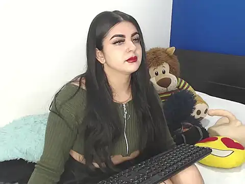 EmmilyConnor online show from 04-12-26, 02:44