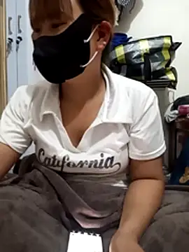 Linda sexy69 online show from 10-27-25, 05:28