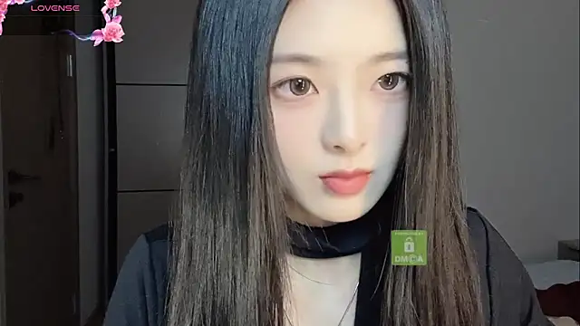 Snapshot of ronronner233 chatting on 11-02-25, 01:57 ronronner233 online show from 11-02-25, 01:57