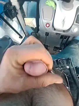 Adam 23c online show from 03-04-26, 09:37