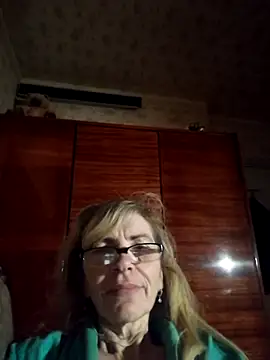 Georgette466 online show from 11-22-25, 05:28