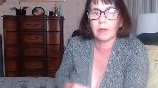 BigbustedBrenda online show from 12-05-25, 05:31