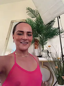 SiennaRosse online show from 06-20-26, 04:21