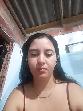 Snapshot of Camila-Valverde chatting on 11-21-25, 12:26 Camila-Valverde online show from 11-21-25, 12:26