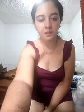 Snapshot of Camila-Valverde chatting on 02-02-26, 07:01 Camila-Valverde online show from 02-02-26, 07:01