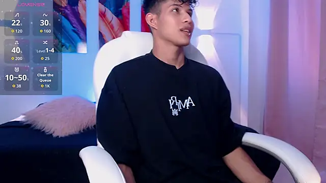 KamiSuarez online show from 03-17-26, 06:22