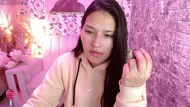 emmaa garciia online show from 02-19-26, 03:24