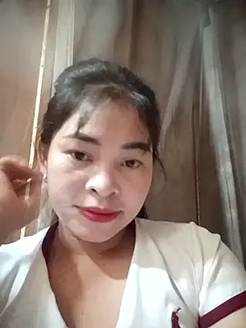 Bamboo-niee123 online show from 11-08-25, 03:01