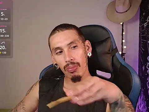 Snapshot of mateos6_6 chatting on 11-02-25, 01:41 mateos6 6 online show from 11-02-25, 01:41