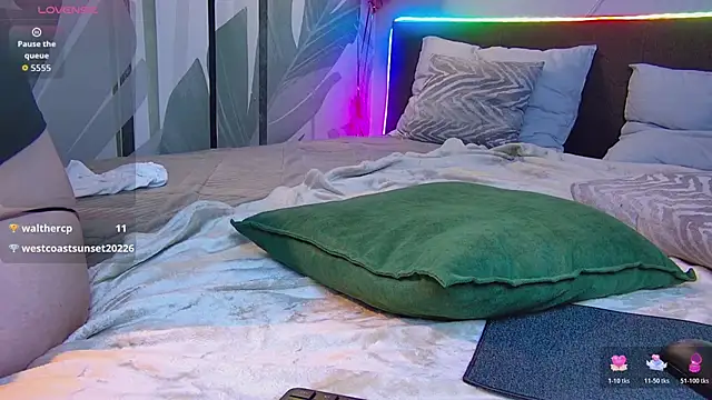 R I N A online show from 02-20-26, 06:26