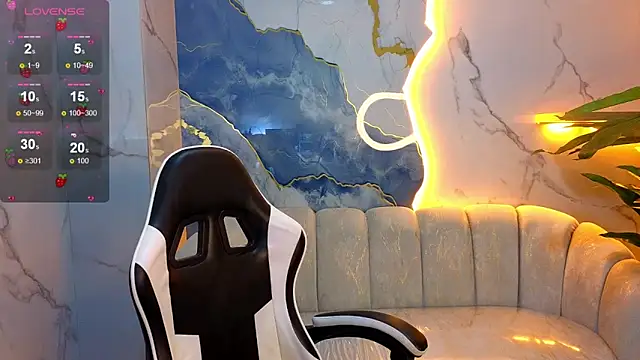 Nikka Tx online show from 01-10-26, 03:19