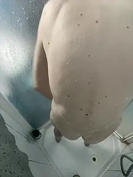 Snapshot of rb2357 chatting on 03-01-26, 07:05 rb2357 online show from 03-01-26, 07:05