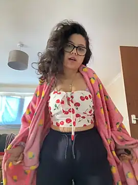 Sexy MamacitaX online show from 10-29-25, 10:06