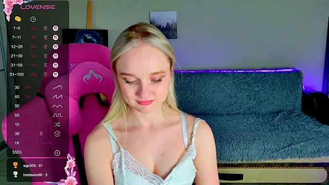 Shawty Mia online show from 04-08-26, 05:02