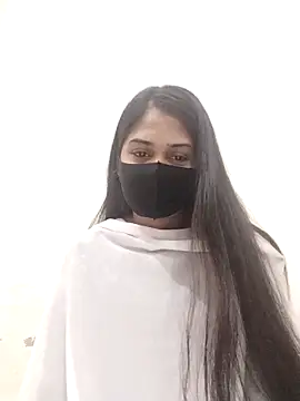 Snapshot of Green_LaDY66 chatting on 11-17-25, 05:46 Green LaDY66 online show from 11-17-25, 05:46