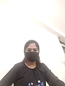 Snapshot of Green_LaDY66 chatting on 11-25-25, 05:46 Green LaDY66 online show from 11-25-25, 05:46