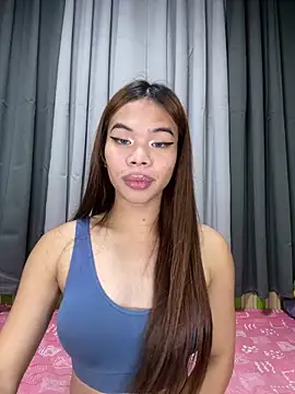 Snapshot of kierra_fox chatting on 11-26-25, 12:17 kierra fox online show from 11-26-25, 12:17