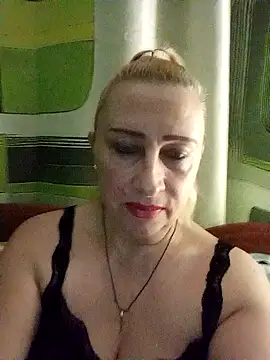 Esenia505 online show from 12-17-25, 03:23