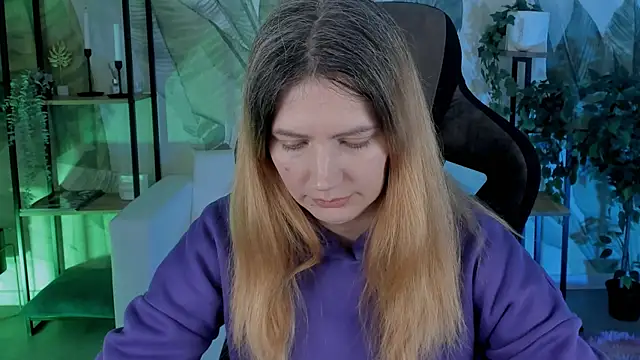 AleksaLaurent online show from 12-19-25, 09:38