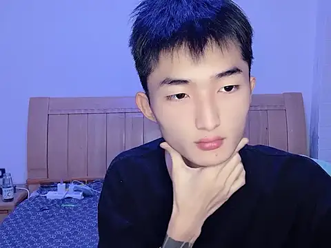 N228 online show from 11-10-25, 10:03