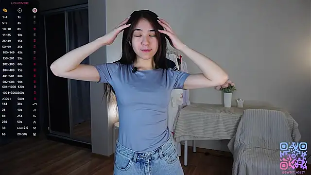 KiraAbling online show from 02-13-26, 04:25