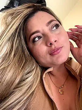 BunnyFoxxxy online show from 12-13-25, 09:20