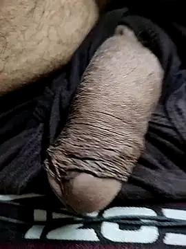 Snapshot of female_hunterr chatting on 10-30-25, 04:41 female hunterr online show from 10-30-25, 04:41