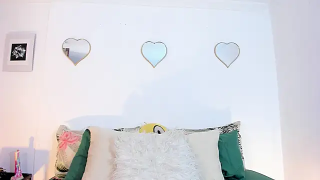 julialex  online show from 02-24-26, 07:12