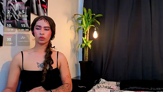 Flor Gil online show from 11-07-25, 04:01