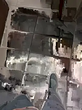 Snapshot of LeoBlaze13 chatting on 03-26-26, 05:51 LeoBlaze13 online show from 03-26-26, 05:51