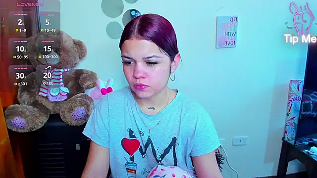 Emma boo online show from 04-01-26, 03:20