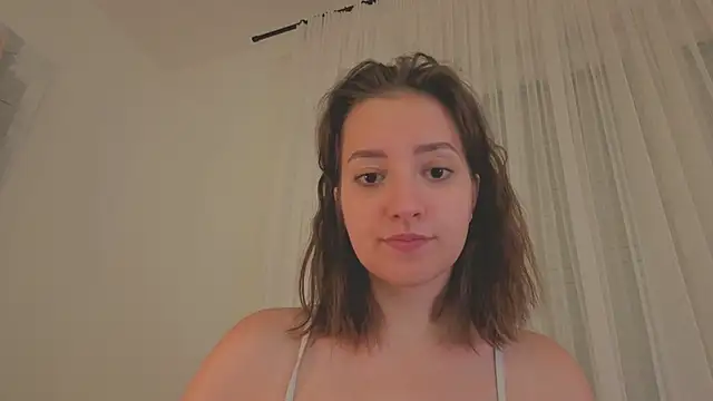 Snapshot of _annieone chatting on 10-28-25, 10:34 annieone online show from 10-28-25, 10:34