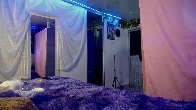 Samara Homescapes online show from 02-16-26, 07:54