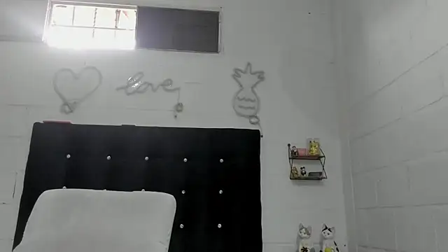 sexynova 93 online show from 07-09-26, 05:06
